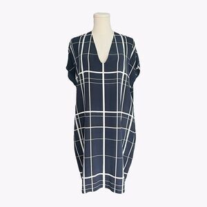VINCE EUC Lattice print Silk dress in Blue Black & White Size M